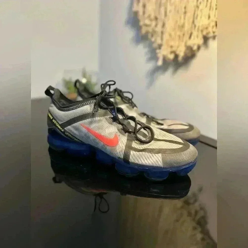 Nike Air Vapormax 2019 Black Hyper Blue AR6631-008 Men Size 11.5 - Picture 1 of 7